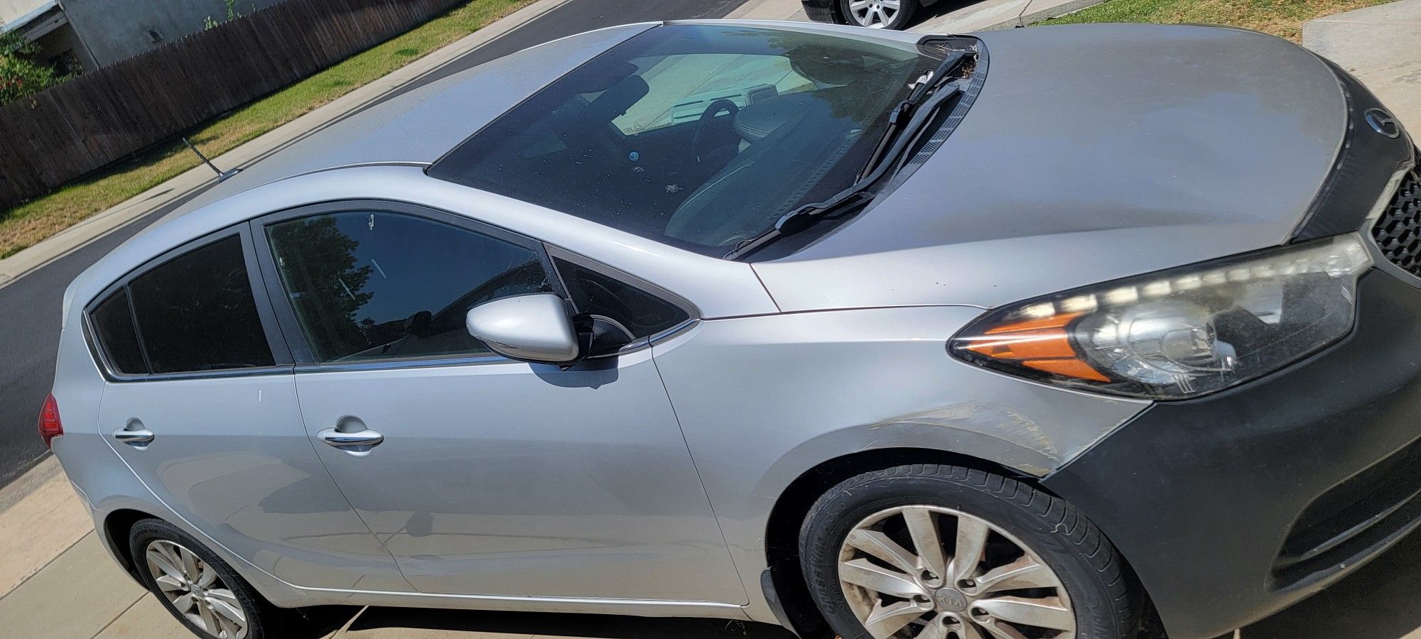 2015 KIA Forte 5-Door