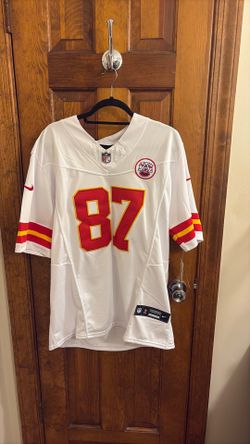 Travis Kelce jersey