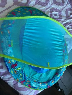 Baby pool float