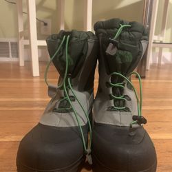 North Face Snow Boots (Boys 5)
