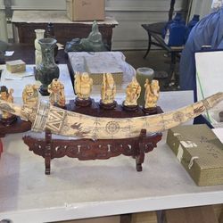 Antique Estates Scroll Left To See More Pictures Scroll Down To Description For Info And See 65 Sculptur Ises