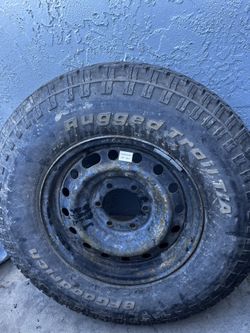 Tire And Rim For Truck P265/70/R16