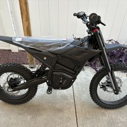 Cemoto D03 Beast 72V Electric Dirt Bike (D-03 E-Bike E-Moto) **BRAND NEW**  No Trades