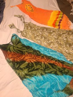 Free Flowing Dress Size LG