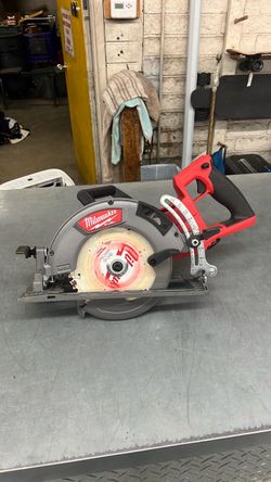 Milwaukee 2830-20 M18 Fuel Cordless Rear Handle Framing Saw