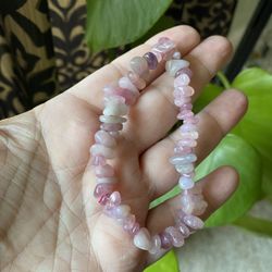 Lavender Rose Quartz Chip Bracelet 