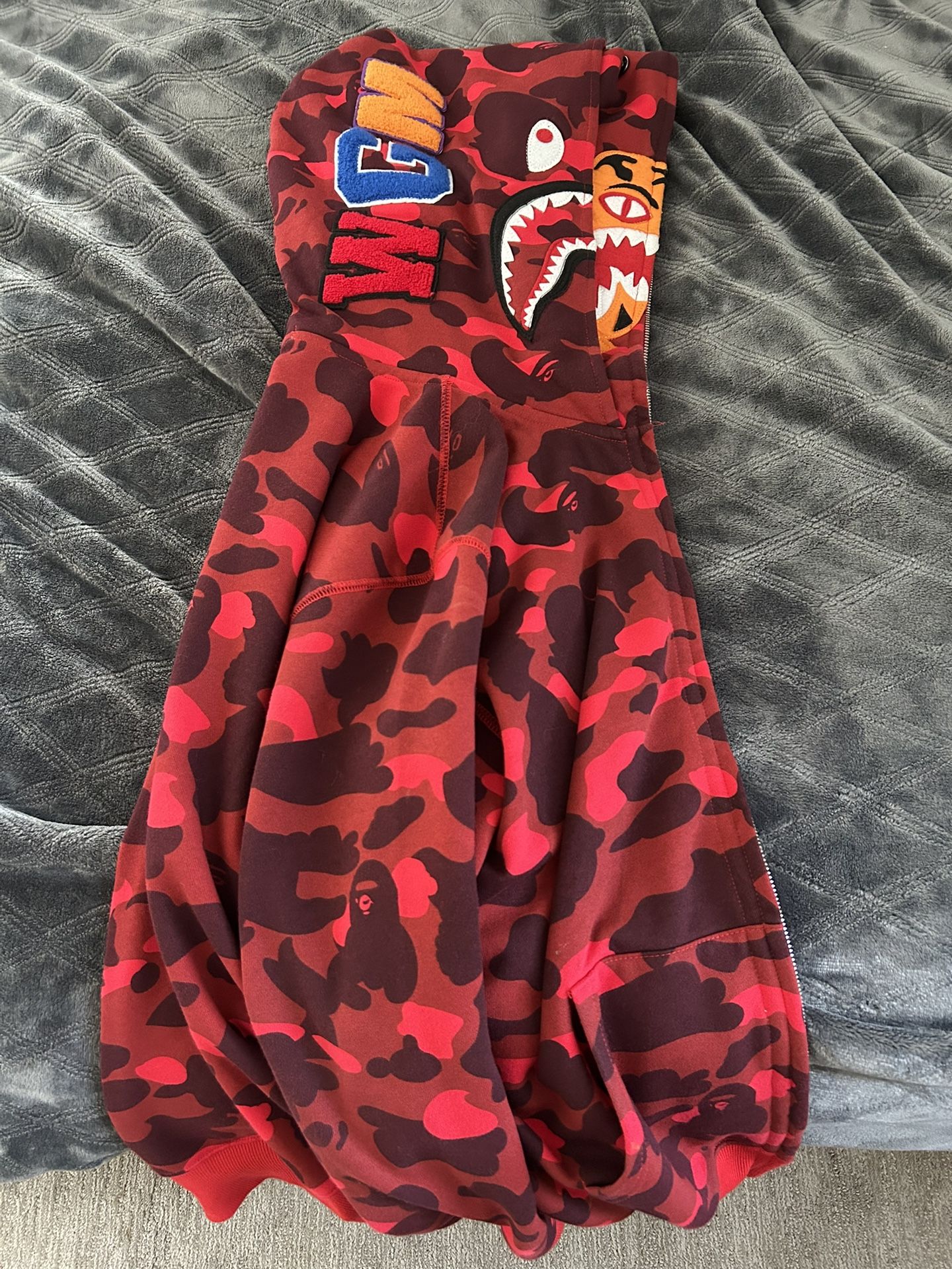 Bape Hoodie (Shark x Tiger) 