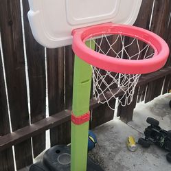 Fisher price toddler Basketball court
