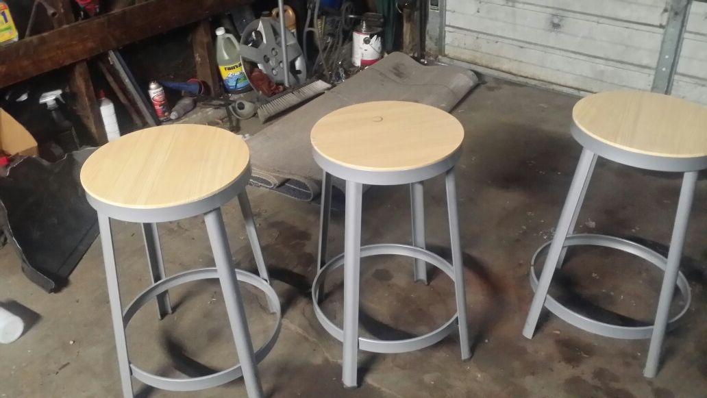 Bar stools --- kitchen stools