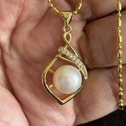 21”White  Pearl Necklace 