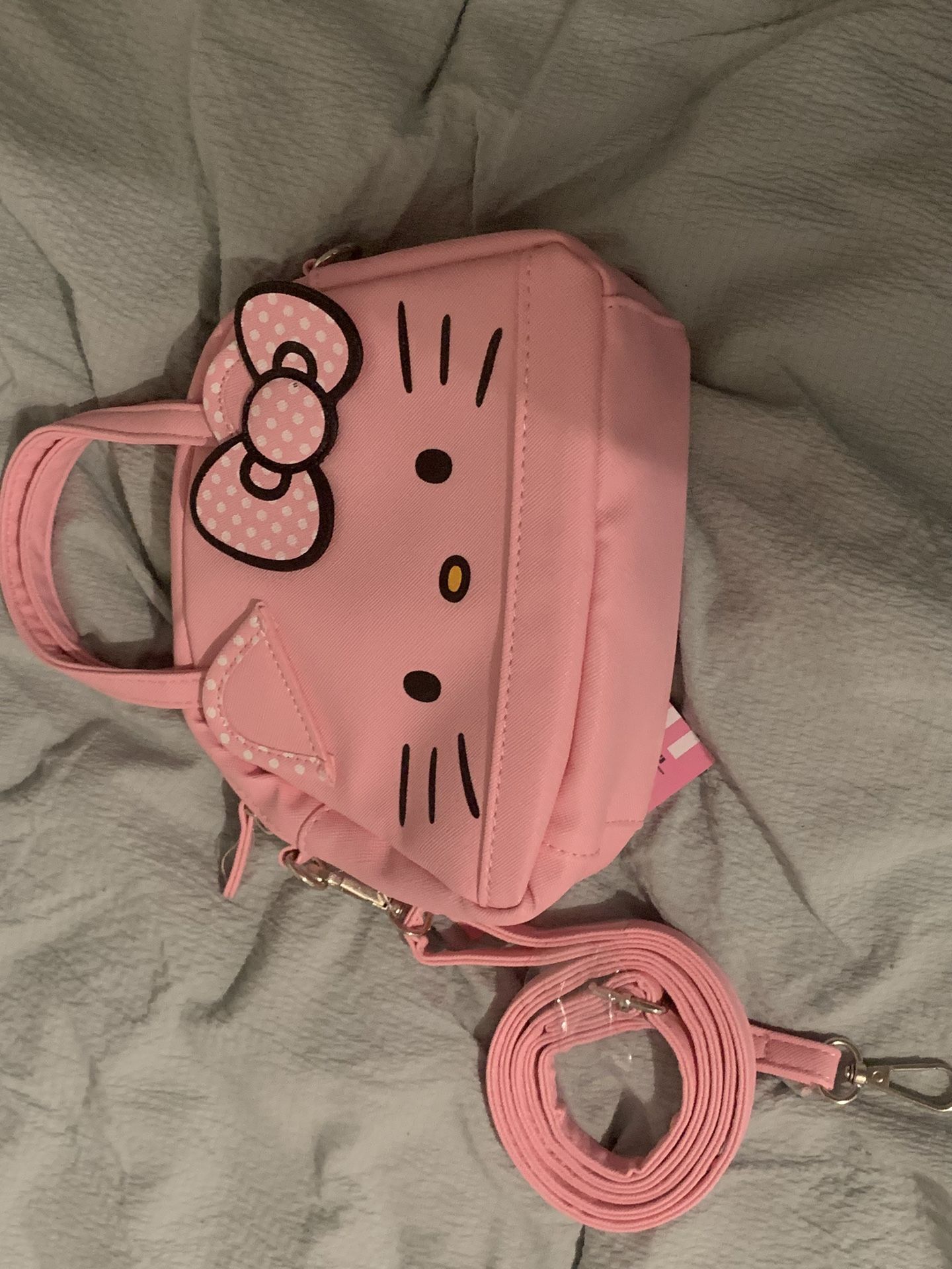 PINK HELLO KITTY PURSE