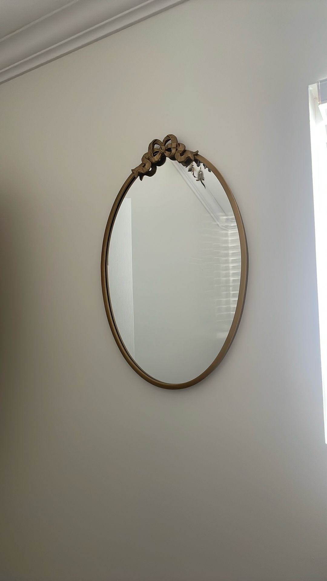 Vintage Bow Mirror