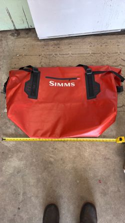 Simms extra large duffle bag