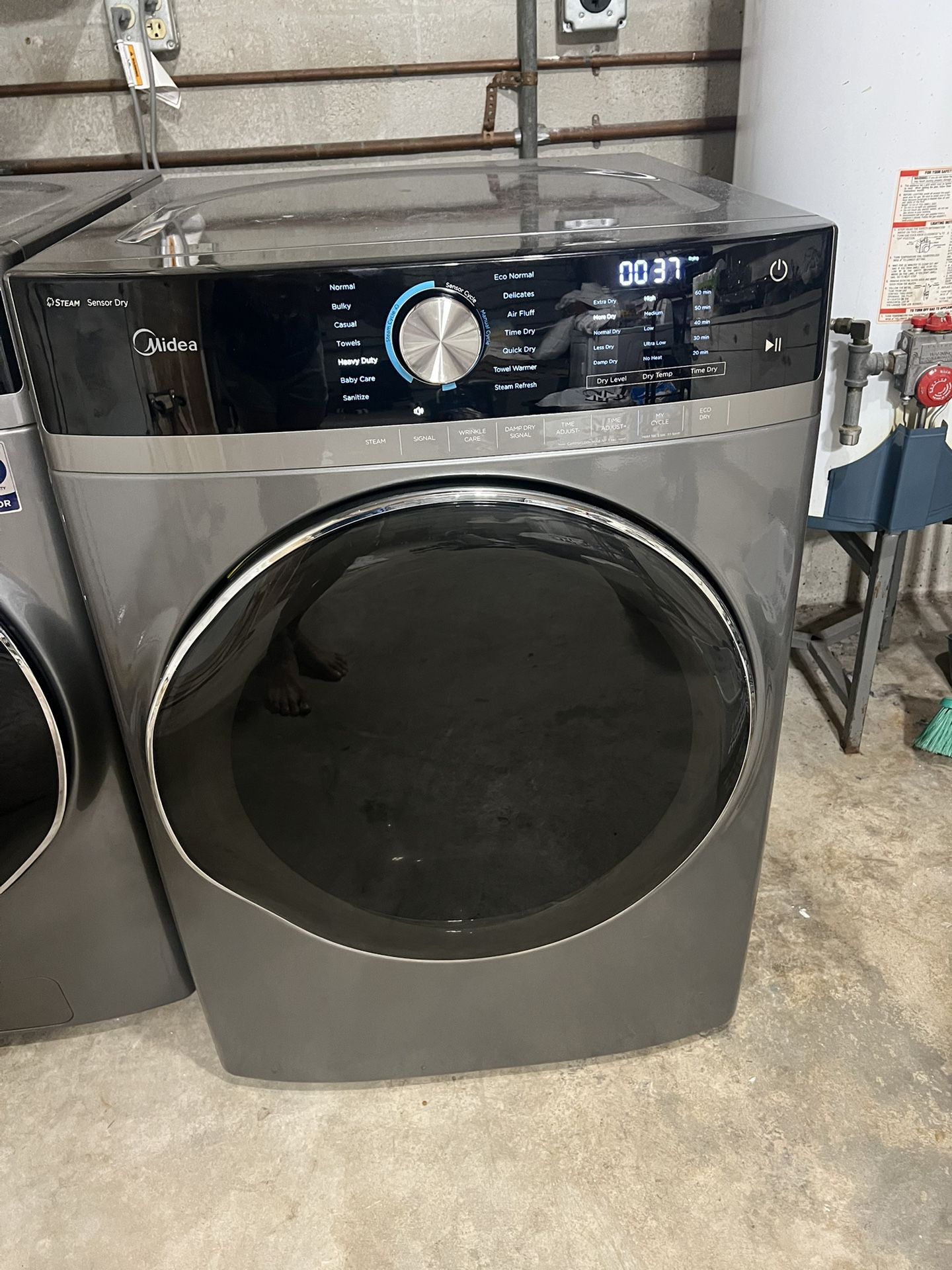 Midea electric Washer And Gas Dryer