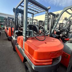 Toyota m5, 3 st, S, pneumatic, 7000 lbs , $14000