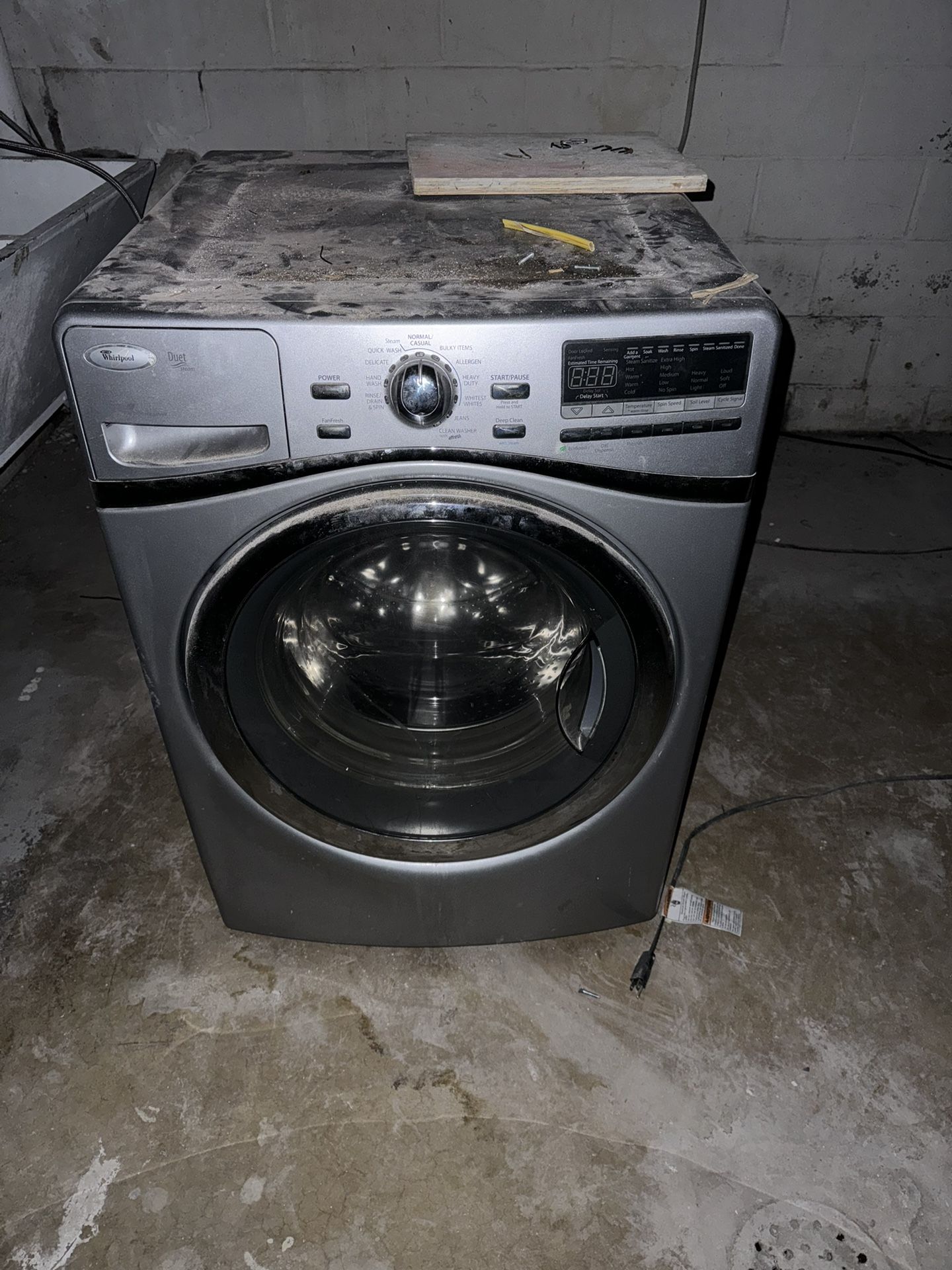Refrigerator, Stove, Washer And Dryer Set