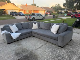 Free Delivery - Gray American Signature Furniture Sectional Sofa/Couch
