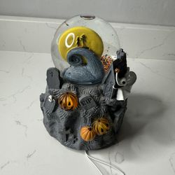 Nightmare Before Christmas Snowglobe 
