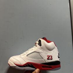 JORDAN 5 FIRE RED (2025)
