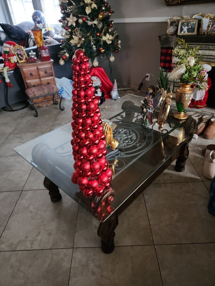 Christmas Tree. 24 Inch.