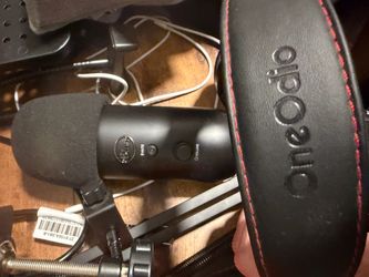 Blue Yeti Microphone and OneOdio Headphones