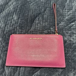 Michael Kors Wristlet