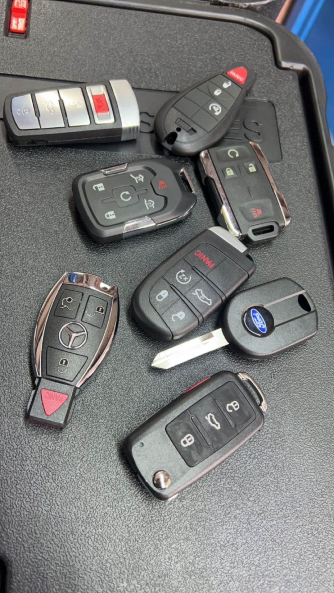 Mercedes Benz Keys