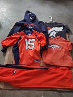 Boys Broncos clothing