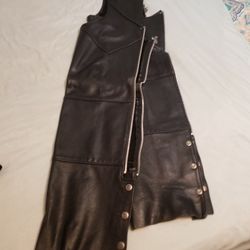 Mens Harley Davidson Leather Chaps. Size Large