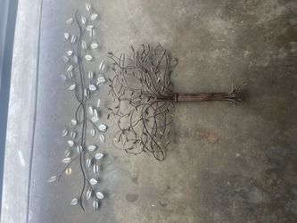 Rod iron tree of life plus additional frame