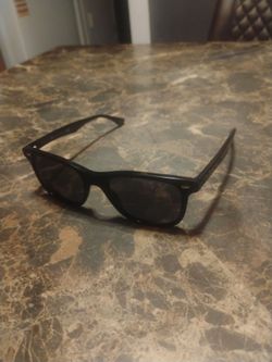 Ray ban