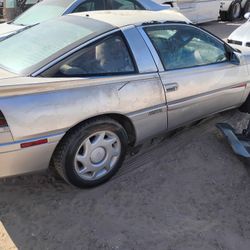 Parts Falcon Year 1990