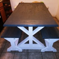Dinning Table