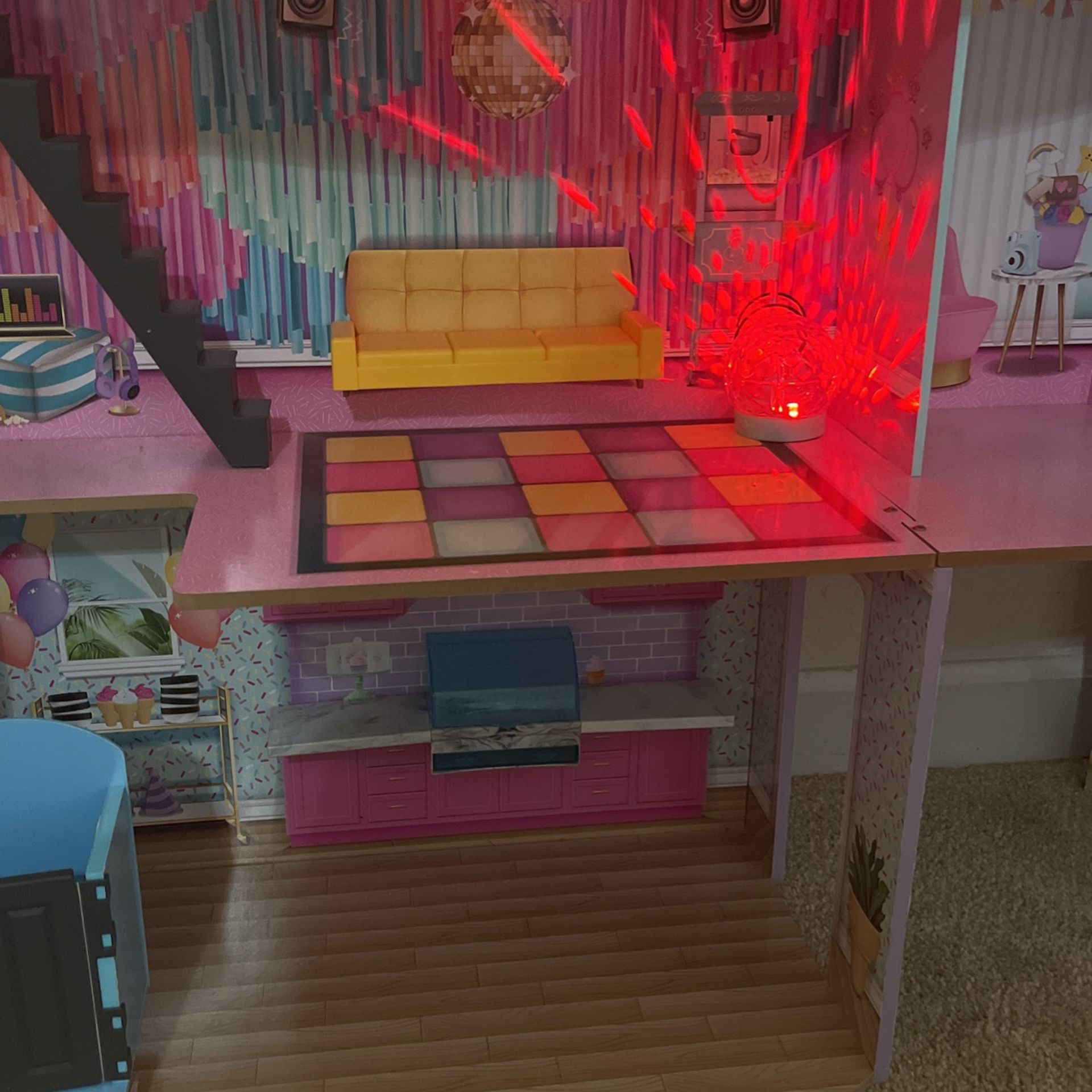 Kid Craft Doll House