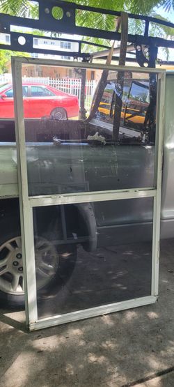# ventana 36 x63