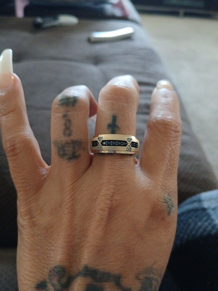 Men's Wedding Band Size 10