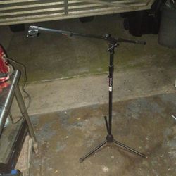 Microphone Stand