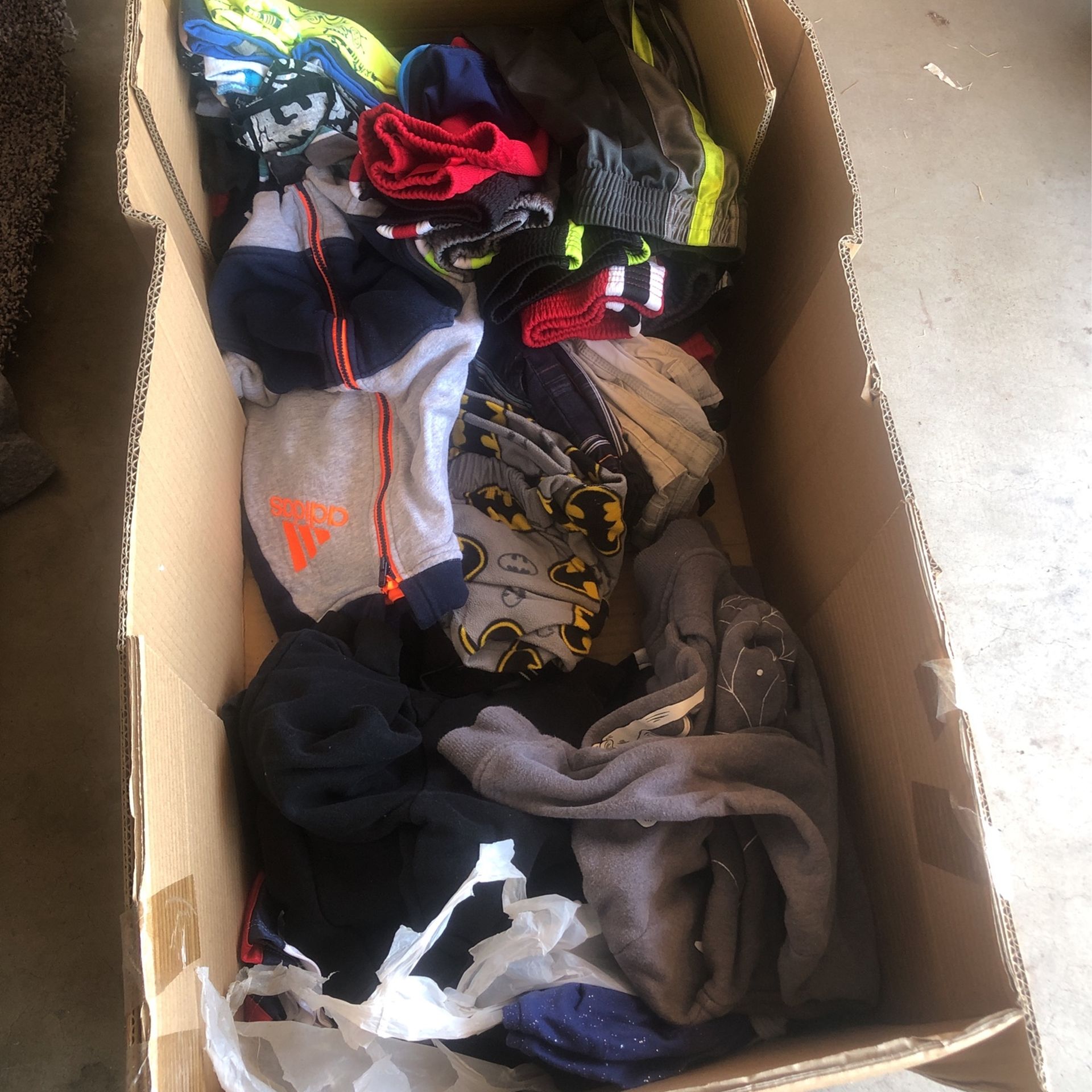 Toddlers 3T To 6T Cloths