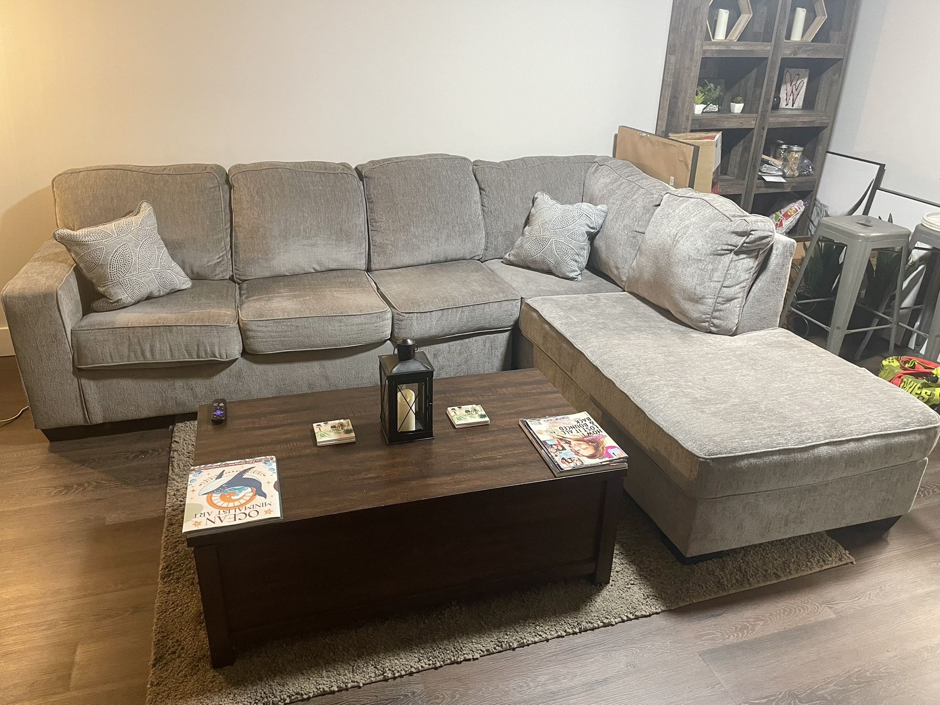 Altari 2-Piece L-Shaped Sectional with Chaise, Light Grey