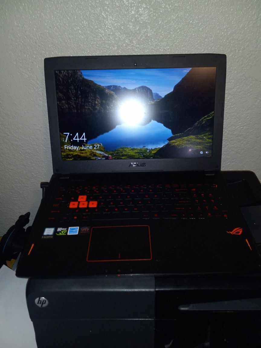 Laptop