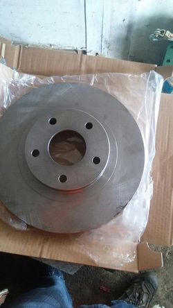 2002 nissan maxima complete breaks and rotor set brand new