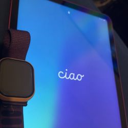 iPad 5th Gen Apple Watch 20mm