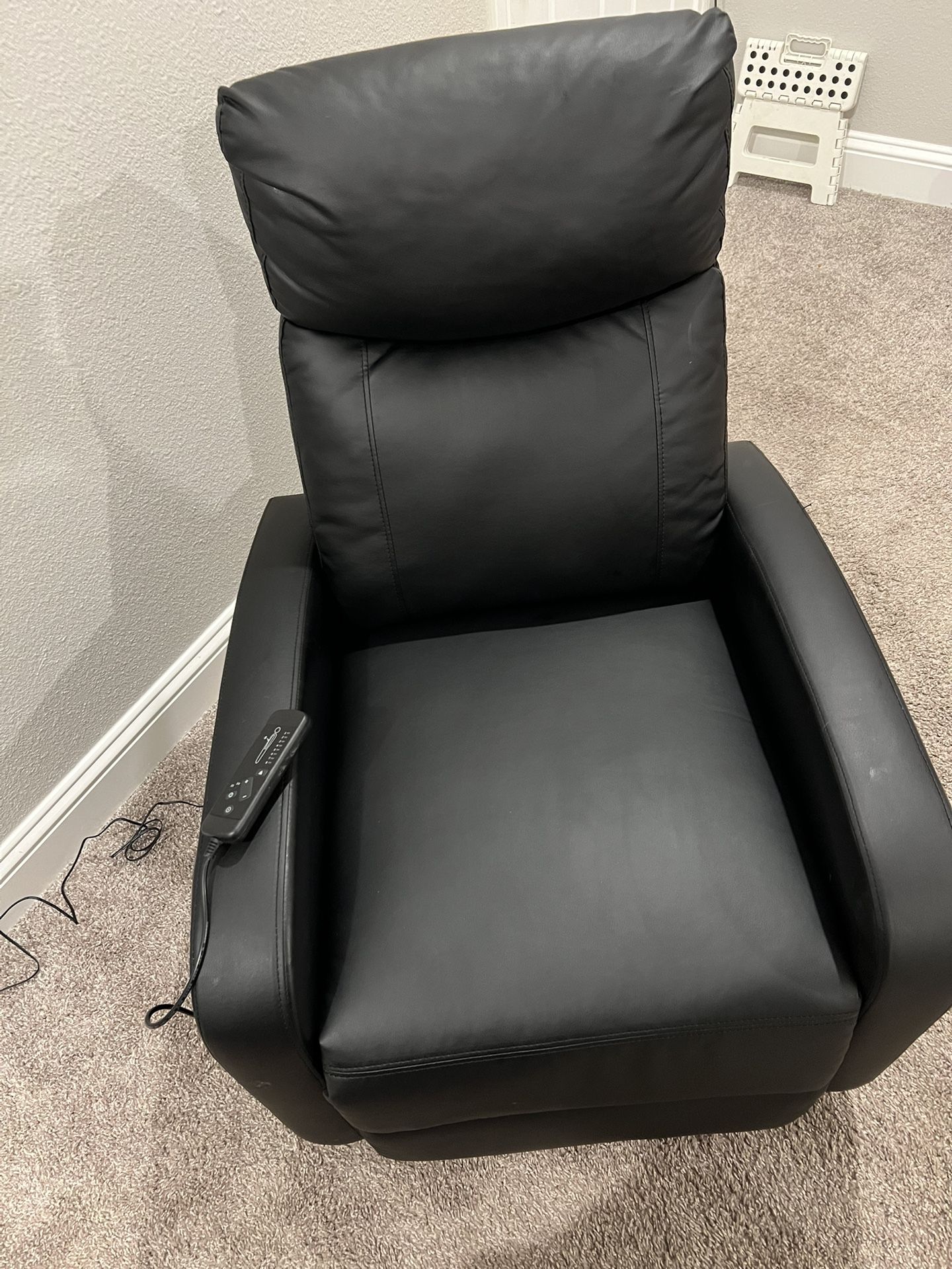 Recliner With Back Heat