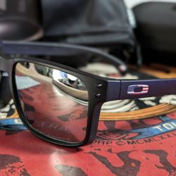 Oakley Holbrook American Flag 