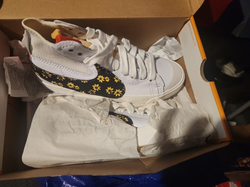 Shoes For Sell