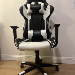 Reclinable To Desk Chair (Read Description)