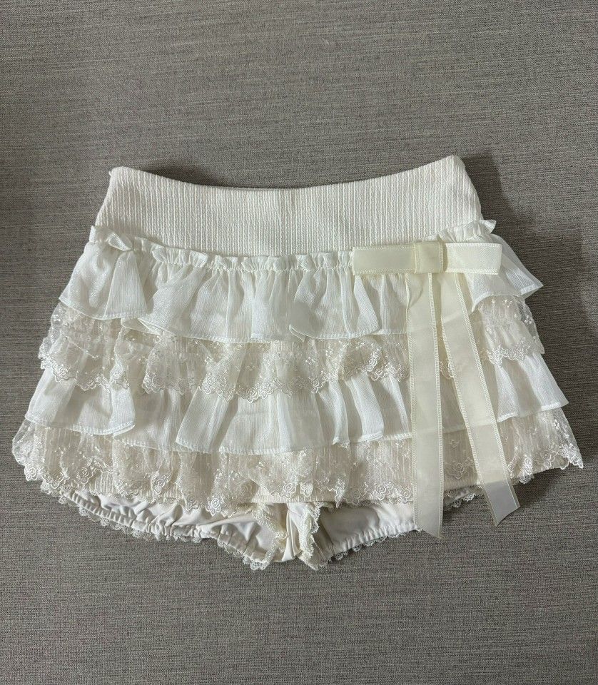 Lace bow cake dress