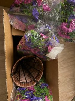 Artificial Hanging Flowers with Basket, 480 Blooms UV Resistant Faux Morning Glory Silk Plants, Fast & Easy Assembly Fake Hanging Baskets for Outdoor 