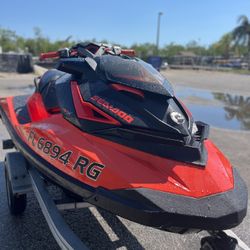 2017 Seadoo RXP-X300 w/ Trailer