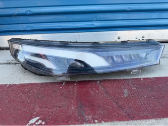 2020,2021,2022 Hyundai Palisade Day Time Running Light LED/Direccional LED Rh Passenger Oem Ask